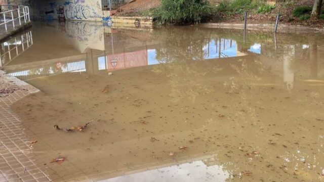 Imatge d'un carrer de la vila inundat (Bartolome Egea Sabate)